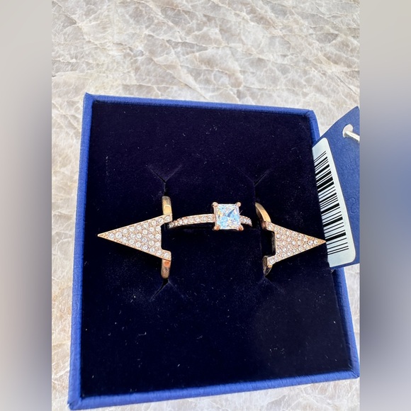 BEAUTIFUL NWT/NIB SWAROVSKI ROSE GOLD CRYSTAL RING SET  52 (5 3/4) & 55 (6 3/4) - Picture 4 of 5